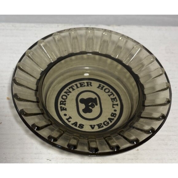 Las Vegas Ashtray Frontier Hotel Vintage Smoky Glass Ribbed Design 4.5" - Picture 3 of 8